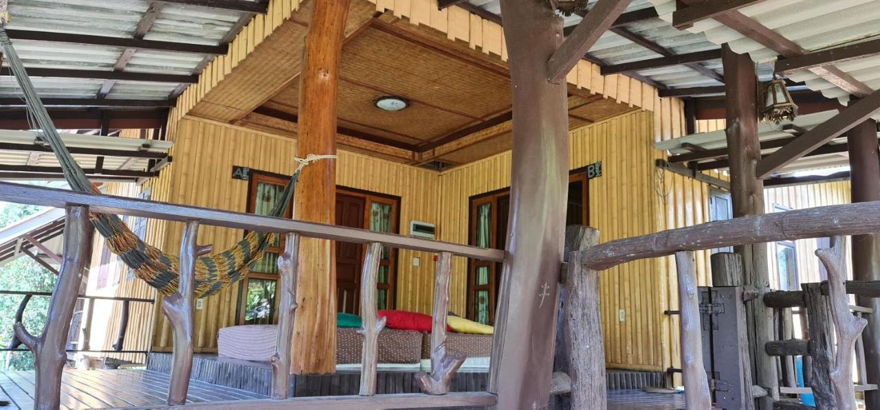 Wooden Hut Koh Kood Hotel Ko Kut Exterior foto
