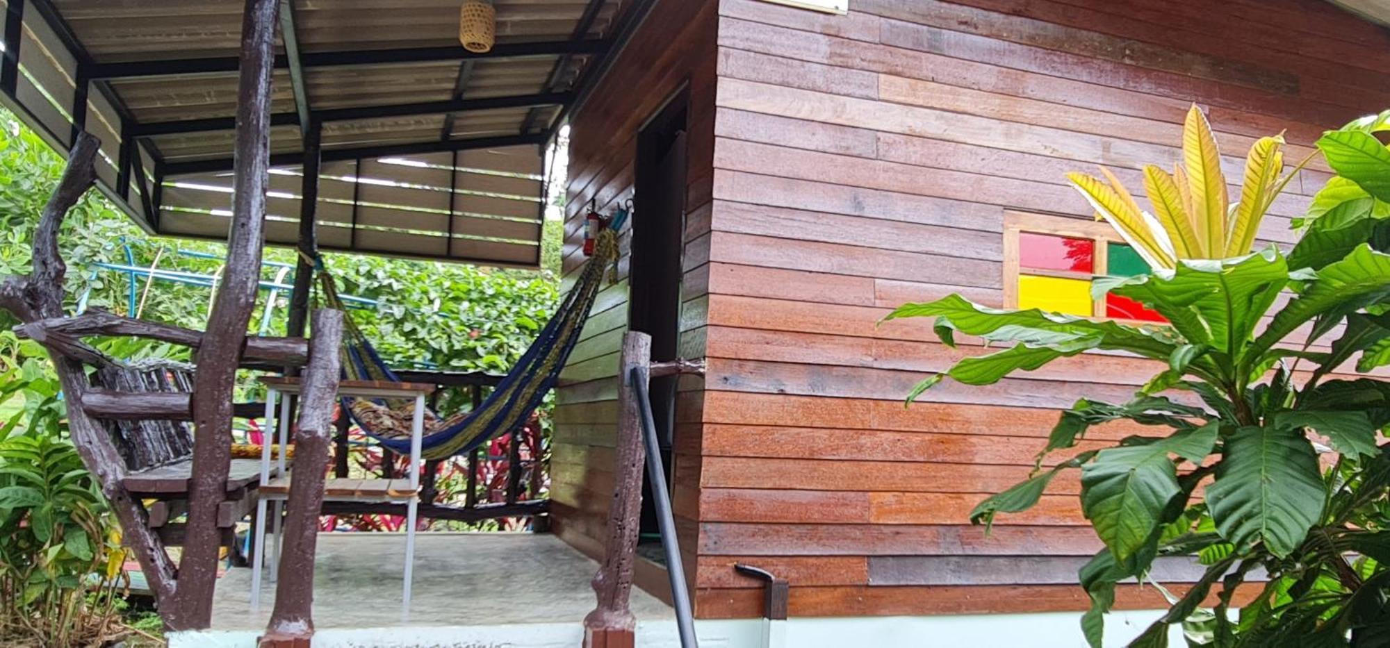 Wooden Hut Koh Kood Hotel Ko Kut Exterior foto