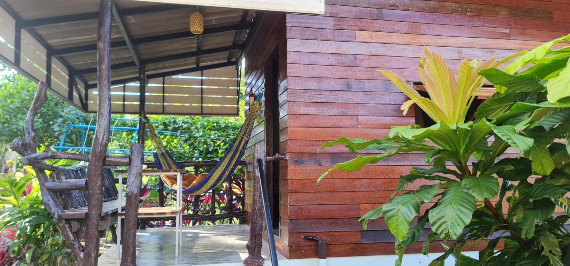 Wooden Hut Koh Kood Hotel Ko Kut Exterior foto